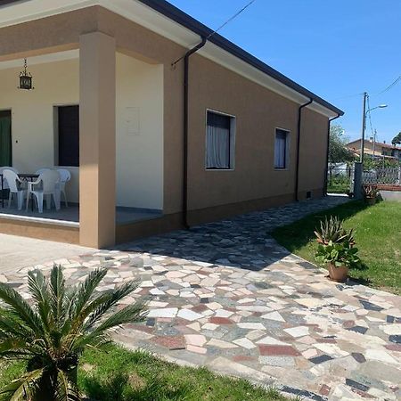 Ca' Fontanini Villa Luni Bagian luar foto